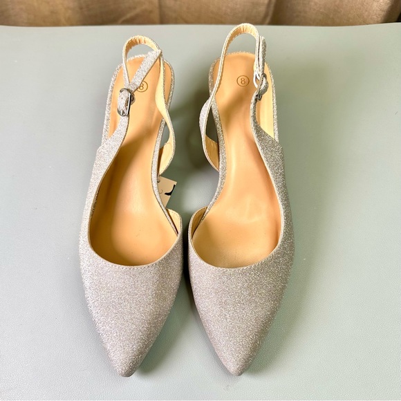 Silver heels - Picture 5 of 6